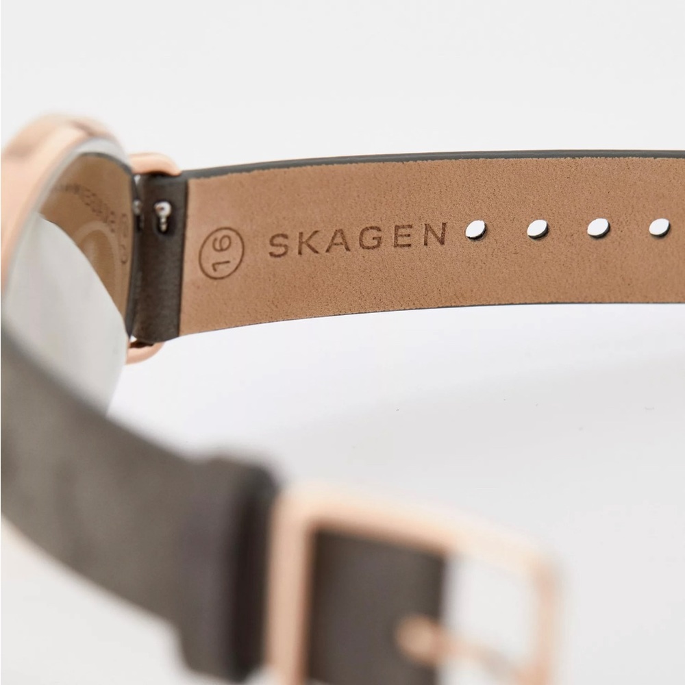 Skagen Horisont Special-Edition Genuine Diamond Gray Leather Watch - Picture 9 of 10